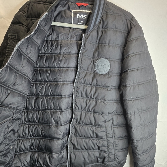 Michael Kors Travel Engineered Black Puffer Coat Jacket Mens size Large - Picture 8 of 15
